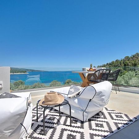 Eleon Suites New Isomata Eksteriør billede