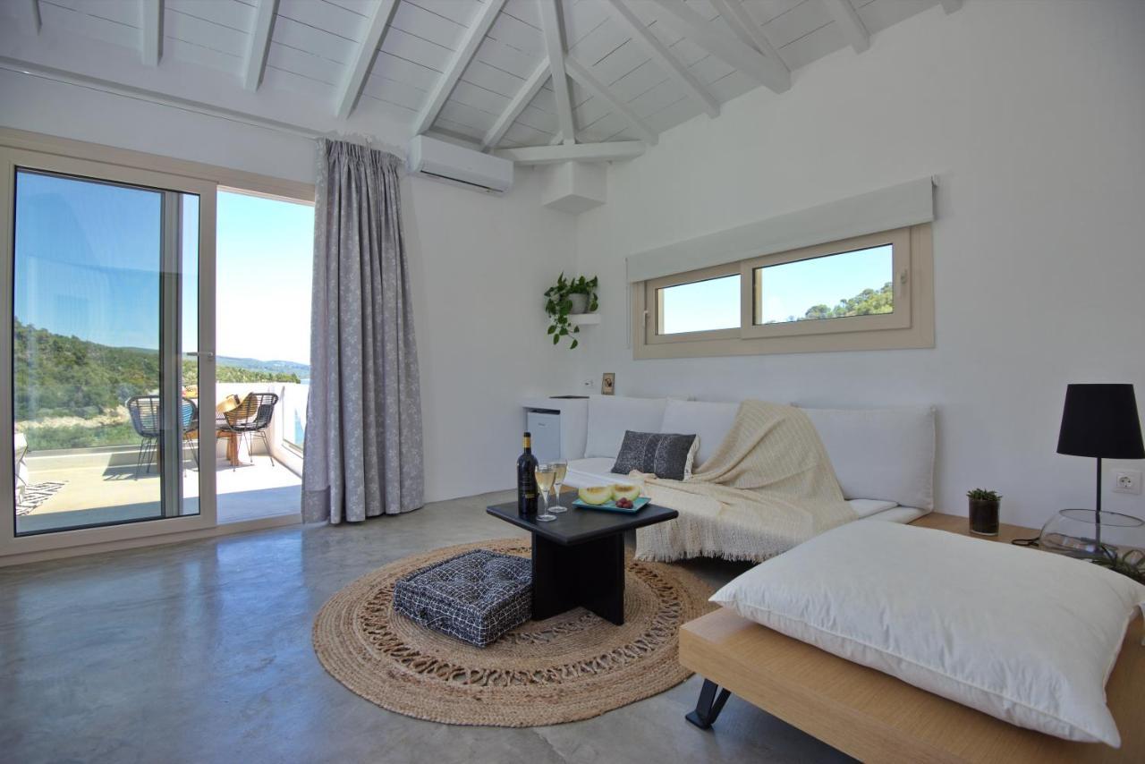 Eleon Suites New Isomata Eksteriør billede
